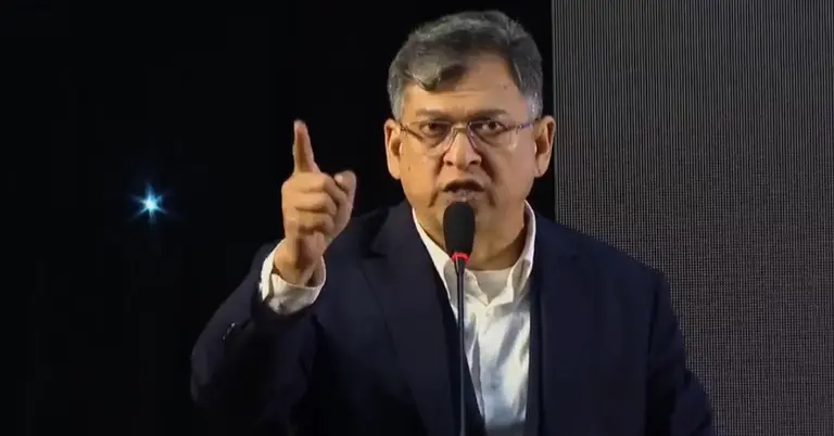 সালাহউদ্দিন আহমেদ